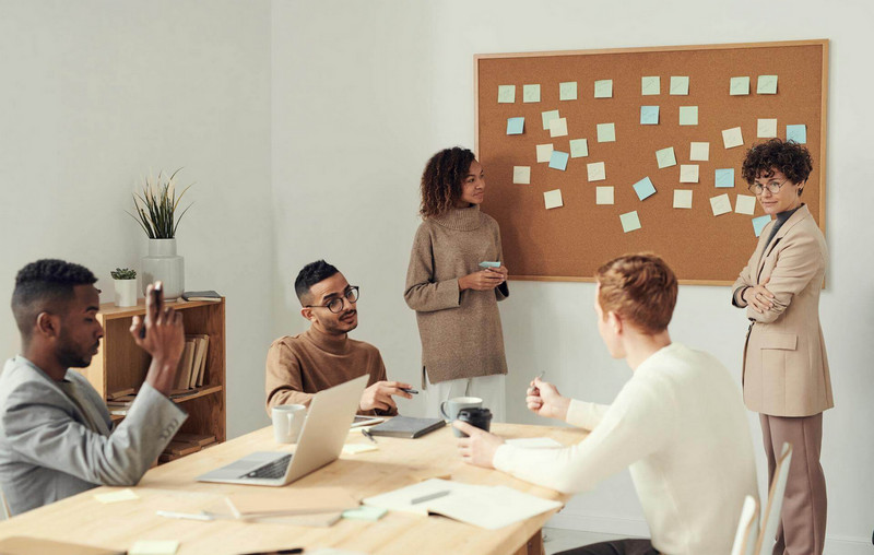 Dịch vụ sáng tạo Creative Services 1SS